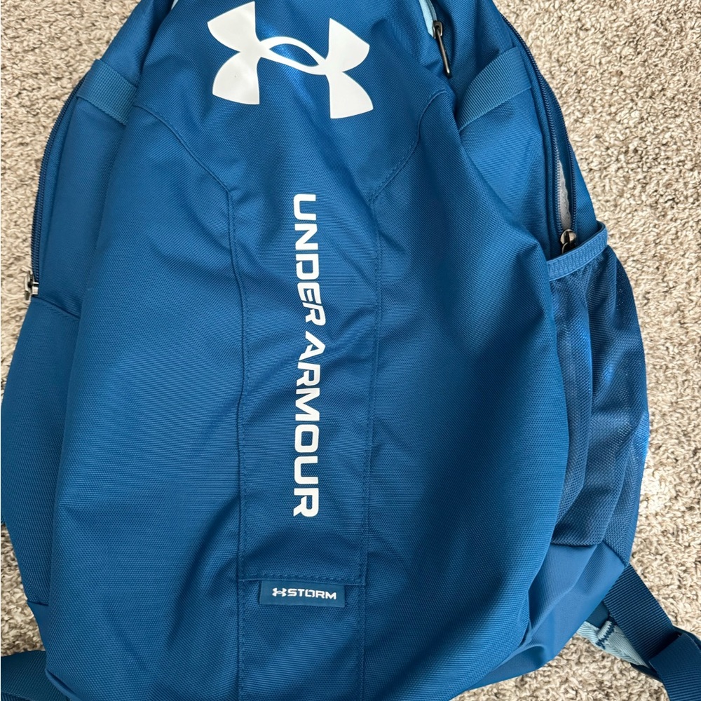 under armour book bag/ bag brand new never used tag still on it.